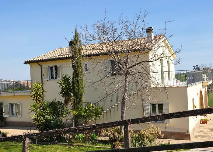 Alloggio per agriturismo Torre Mannella - La Loggia Città Sant'Angelo